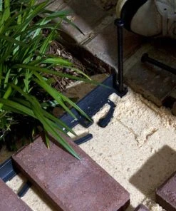 Thing Edging 8-Pack 8-in Black Plastic Paver Spike -Landscaping Online Outlet 08789009