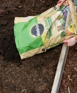 Miracle-Gro Soil & Soil Amendments 1.5-cu ft Organic Raised Bed Soil -Landscaping Online Outlet 08888264