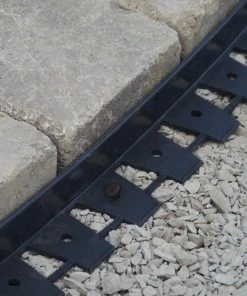 EasyFlex 10-Pack 60-ft Black Plastic Landscape Edging Bundle -Landscaping Online Outlet 09779531