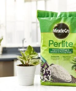 Miracle-Gro Soil & Soil Amendments Perlite Improves Soil Structure -Landscaping Online Outlet 12190887