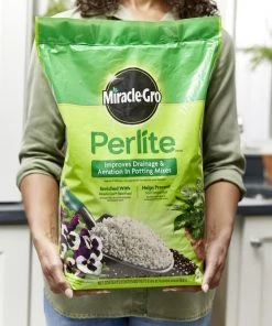 Miracle-Gro Soil & Soil Amendments Perlite Improves Soil Structure -Landscaping Online Outlet 12190888