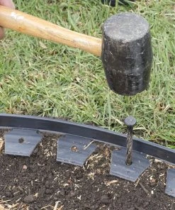 EasyFlex 10-Pack 8-in Black Plastic Edging Stake -Landscaping Online Outlet 15586504