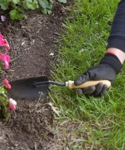 EasyFlex 2.5 in. x 20 ft. Scallop Black Woodgrain No-Dig Edging Kit -Landscaping Online Outlet 43438446